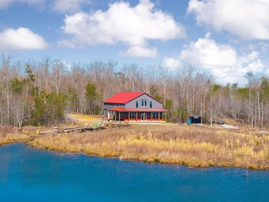 (private lake, pond, creek) Home For Sale in Graysville Tennessee