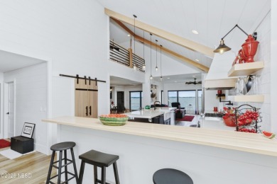 STUNNING LAKE HOME ON LAKE KAMPESKA - photo 2