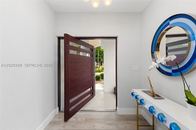 One-of-a-kind Mid-Century Modern home in the heart of Miami - photo 4
