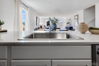 The Littleton floor plan offers 4 bedrooms, 2.5 baths, and 1,891 - photo 13