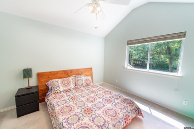 Welcome to 233 E El Dorado-an updated and well-appointed - photo 24