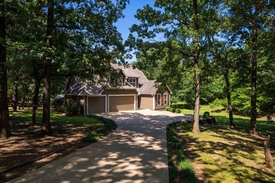 Welcome to 233 E El Dorado-an updated and well-appointed - photo 30
