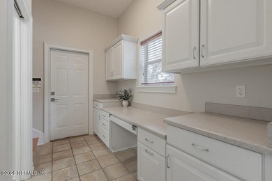 Welcome to 4535 Old Spanish Trail, a beautifully maintained - photo 32