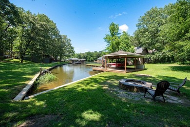 Welcome to 233 E El Dorado-an updated and well-appointed - photo 34