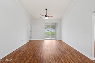 Don't miss your chance to snag this fabulous family Waterfront - photo 8