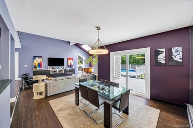 Welcome Home To 859 Pine Avenue, West Islip: A Stunning - photo 7