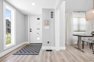 Modern lakefront luxury meets timeless tranquility. Fully - photo 15