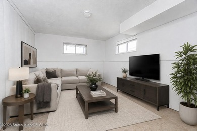 Welcome to this well-maintained single-family semi-attached home - photo 22