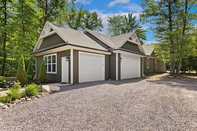 Enjoy peaceful lake living w/ 150' of frontage on private 9-acre - photo 4