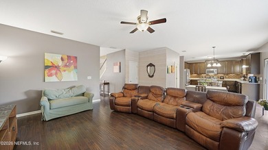 Located on a quiet cul-de-sac in the sought-after Heritage - photo 10