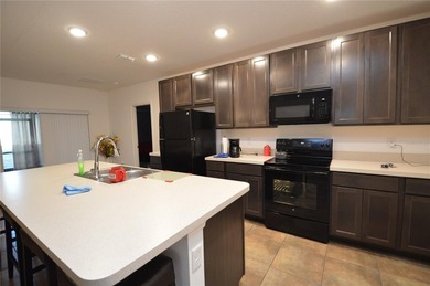 Come see for yourself this beautiful split floor plan 3-bedroom - photo 11