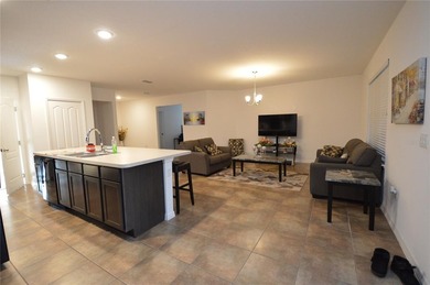 Come see for yourself this beautiful split floor plan 3-bedroom - photo 12
