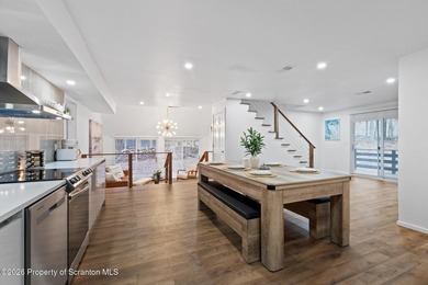 Welcome to your own private lakeside retreat in the desirable - photo 14