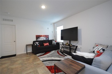 Come see for yourself this beautiful split floor plan 3-bedroom - photo 14