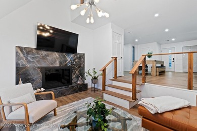 Welcome to your own private lakeside retreat in the desirable - photo 15