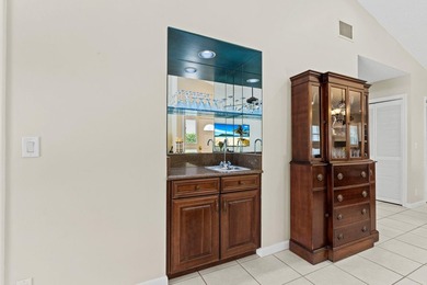 Imagine waking up every day to peaceful, wide lake views right - photo 16