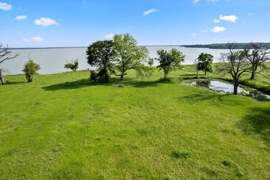 Embrace the lake life you've always dreamed of with this - photo 25