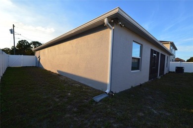 Come see for yourself this beautiful split floor plan 3-bedroom - photo 27