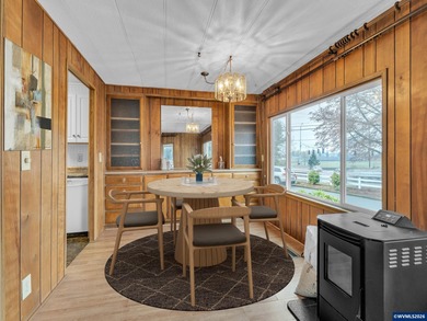 Well-Maintained Home in 55+ Park. Fresh carpet in the front room