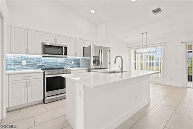Beautifully updated 3-bedroom + den, 2-bath home offering an - photo 6