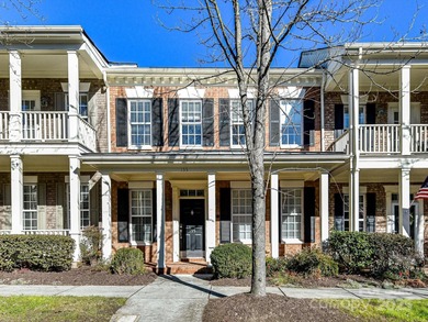 Lake Norman Townhome/Townhouse Active Under Contract in Davidson North Carolina