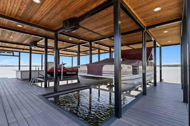 Approximately 528 feet of platted water frontage, a spectacular - photo 33