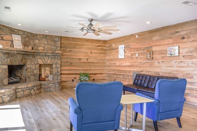 Lake life doesn't get better than this. Situated on the shores - photo 10