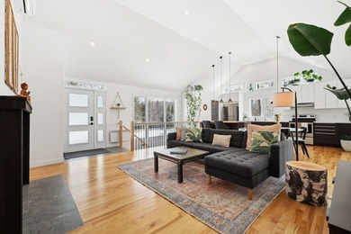 Additional listing photo 4