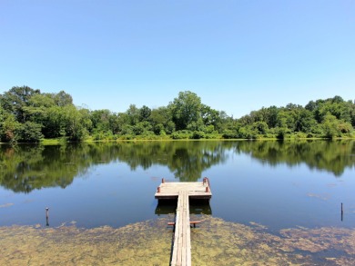 (private lake, pond, creek) Acreage For Sale in Princeton Indiana
