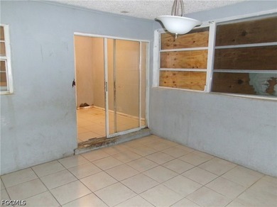 Bring your vision to this Fort Myers fixer-upper with a lot of - photo 9