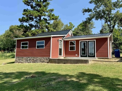 Lake Home For Sale in Norfork, Arkansas