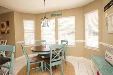 Welcome to the gated community of Parkwood Estates! We are - photo 18