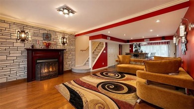 Beautiful and spacious semi-detached single-family home in the - photo 21