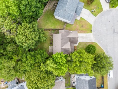 Welcome to this lovely and freshly remodeled home situated in a - photo 32