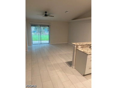 Duplex built in 2023 with 6-bedroom, 4-bathroom duplex is - photo 3