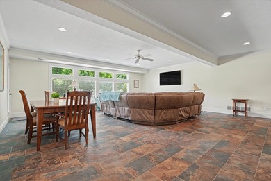 Luxury, Scale, and Energy Independence Meet in This Decatur, IL - photo 45