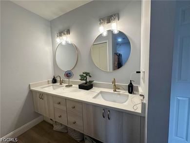 Welcome to this beautifully maintained 3-bedroom, 2-bath home - photo 5
