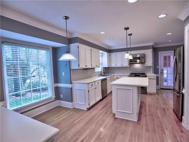 Close to everything East Cobb has to offer*First time on the