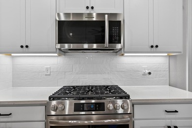 Your Florida Dream Begins Here -- Wrapped in Upgrades, Warmth - photo 13