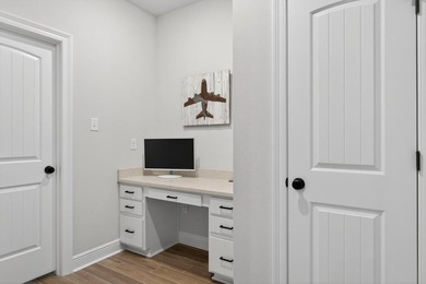 Your Florida Dream Begins Here -- Wrapped in Upgrades, Warmth - photo 32