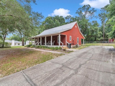 Gorgeous Ranch-Style Home in Gated Lake Kerr(Ker South) - photo 5