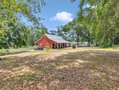 Gorgeous Ranch-Style Home in Gated Lake Kerr(Ker South) - photo 8
