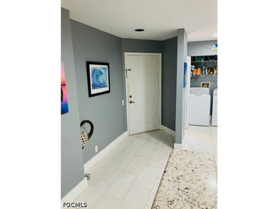 Discover easy Florida living in this beautifully updated - photo 2