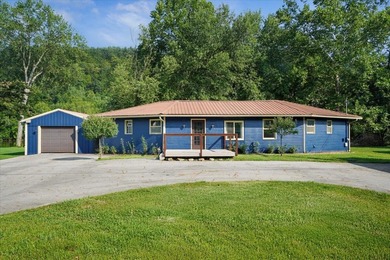 (private lake, pond, creek) Home For Sale in Stockport Ohio