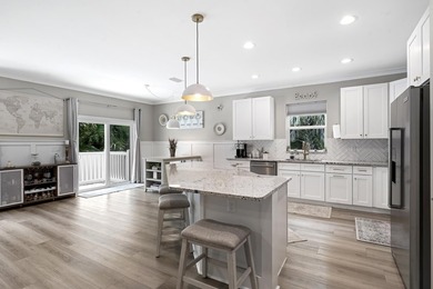 Built in 2023 and still carrying the new-home feeling, this 3 - photo 12