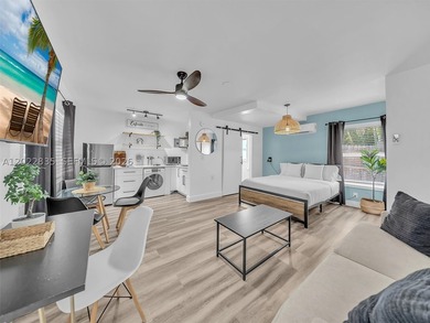 Renovated Turnkey Furnished 4-Plex with a Pool and HURRICANE - photo 22