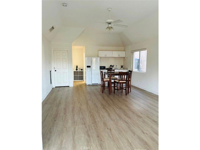 Beautifully upgraded home with view of the golf course, 18th - photo 23