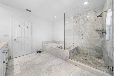 Set in the Ocean Ridge Yacht Club, this spacious, light-filled - photo 26
