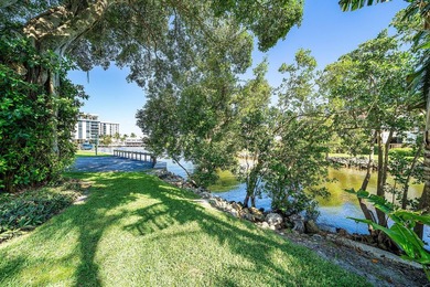 Set in the Ocean Ridge Yacht Club, this spacious, light-filled - photo 41