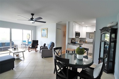 Charlotte Square Updated 55+ community. Pristine and furnished - photo 8